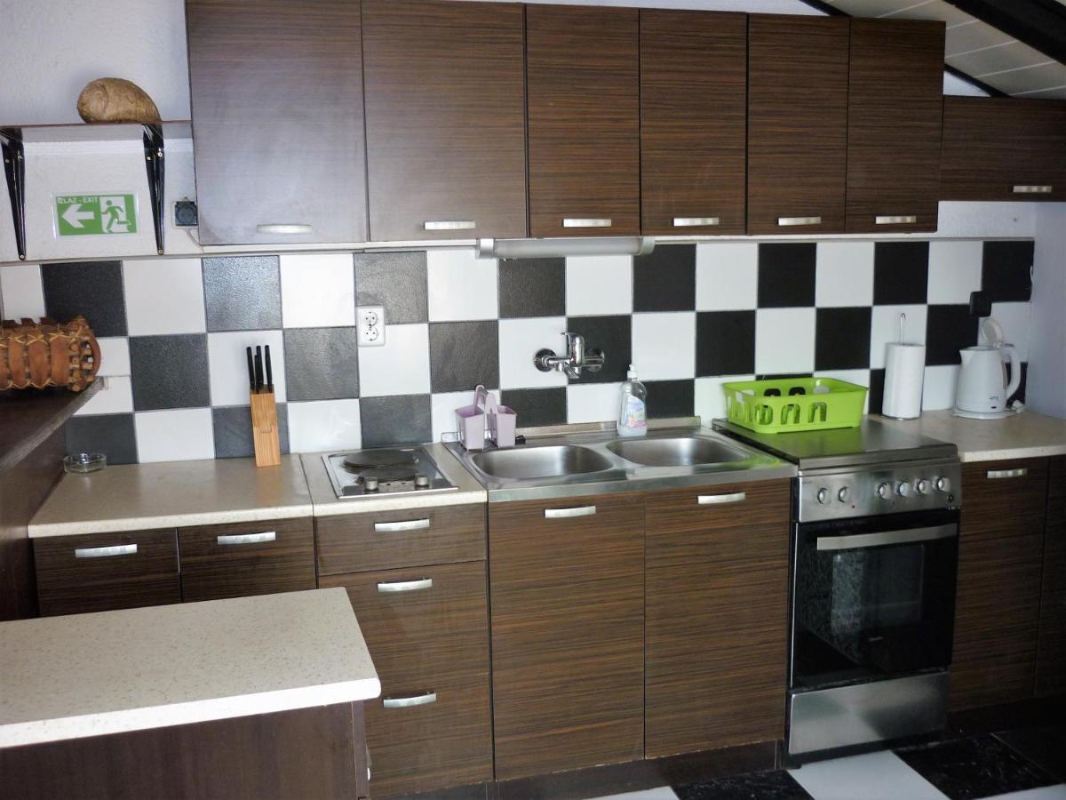 Apartmani Andrija イェゼラ エクステリア 写真